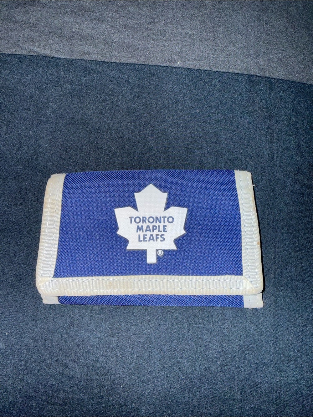 Blue Trifold Key & Card Holder